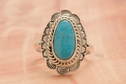 Genuine Kingman Turquoise Sterling Silver Navajo Ring